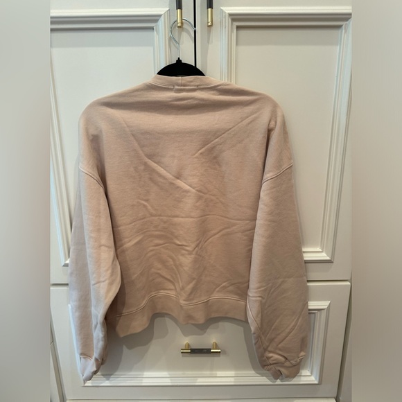 Agolde Large V- Neck Cream Sweatshirt. ⚡️ - Picture 2 of 5